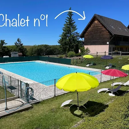 1ch-4pers Chez Aline Et Nico En Rez-de-jardin * Besse-et-Saint-Anastaise